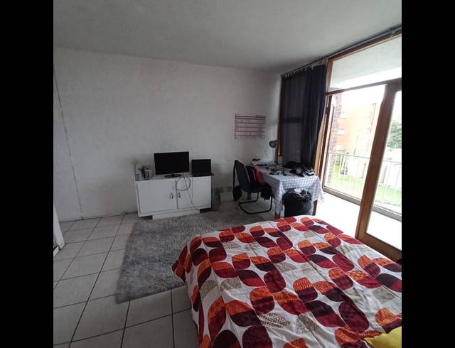 1 BEDROOM PROPERTY TO RENT IN CENTRAL